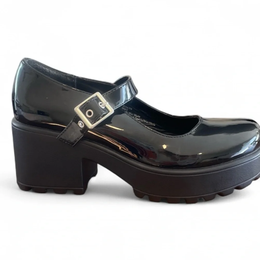 Seychelles‎ Black Patent Platform Mary Janes NWOT